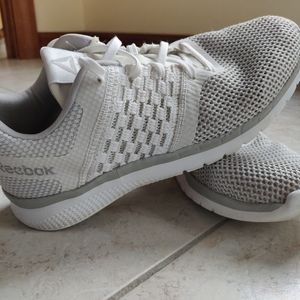 Reebok Athletic Shoes Sz 7.5